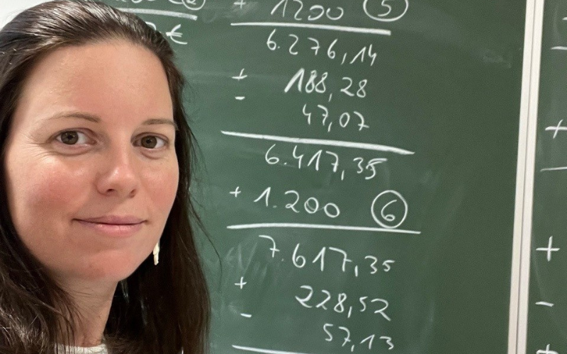 Elisabeth Leitner über kostspielige Konsumkredite